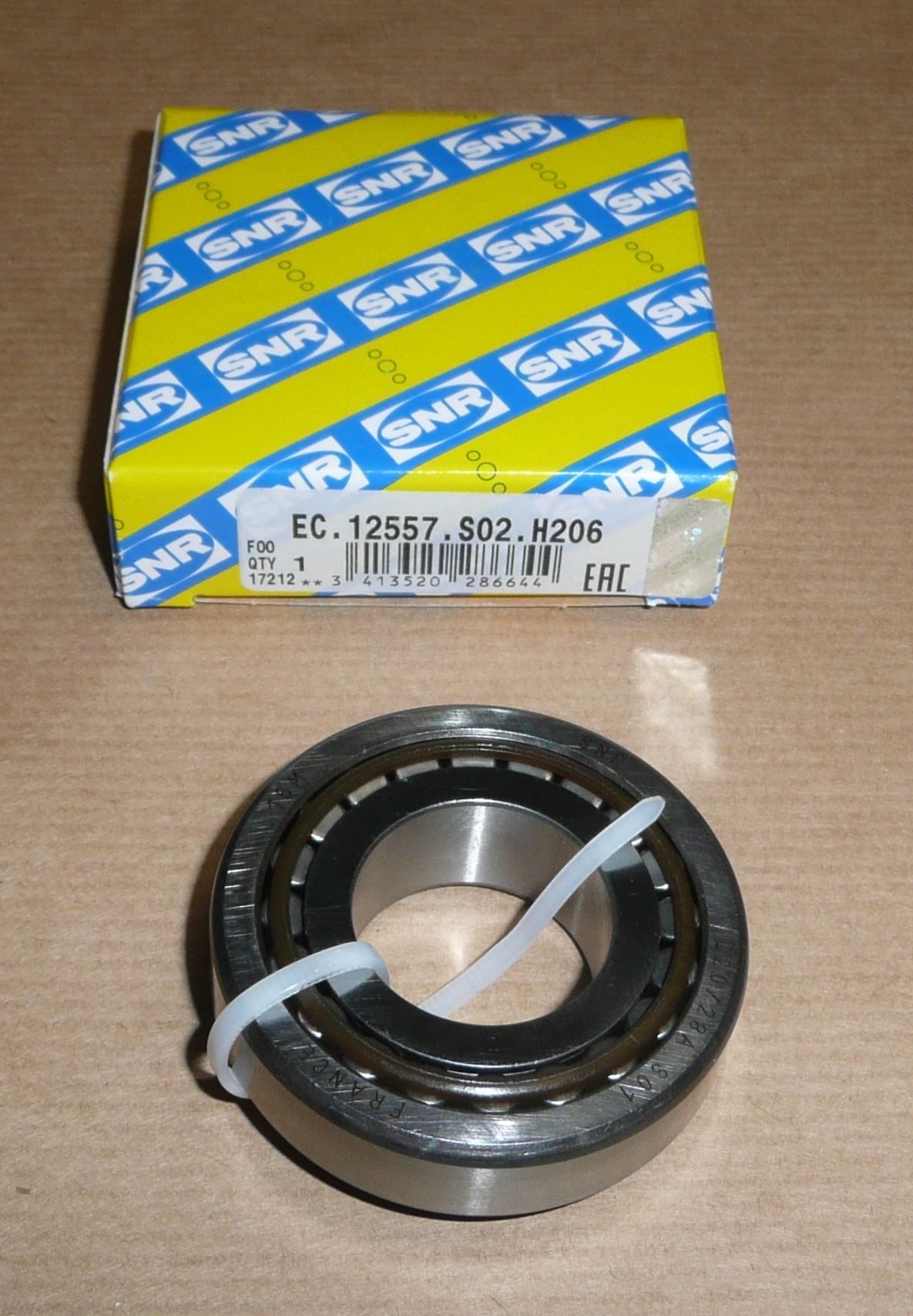 SNR EC 12557.S02.H20 ŁOŻYSKO SK.BIEG.R MASTER II,III 2.5DCI